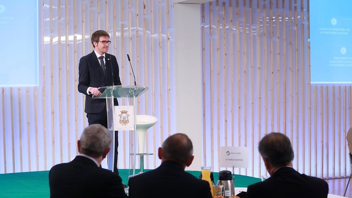 Vitoria-Gasteiz diseña su estrategia compartida para afrontar los nuevos retos con la vista puesta en 2025 