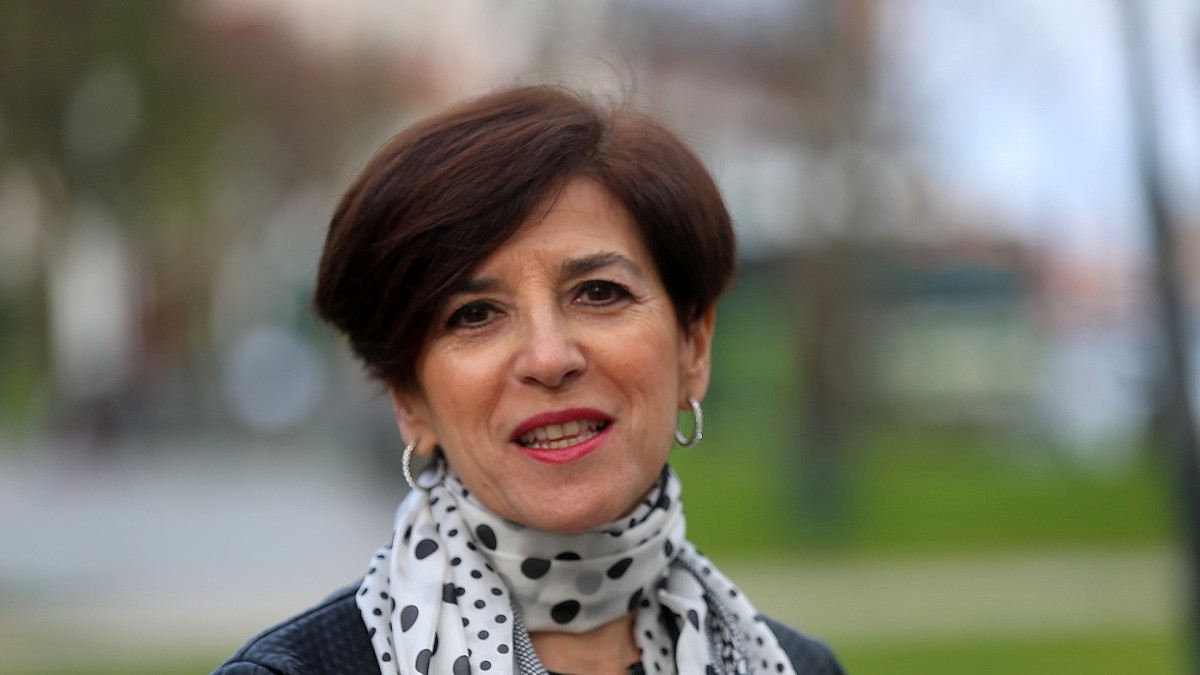 Izaskun Bilbao Katalunian elkarrizketa finkatzearen alde agertu da, hau da, suntsitzeko hitzen ordez gehiengoa erakartzeko diskurtsoak erabiliaz 