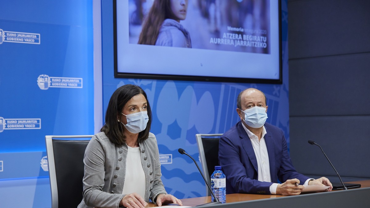 Beatriz Artolazabal: “La memoria no ha de ser un arma arrojadiza, sino un instrumento de cohesión”