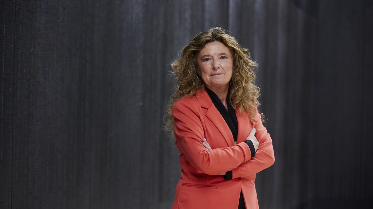 La Consejera de Salud espera que el Gobierno español cambie su postura al quedar demostrado que la estrategia de Euskadi está siendo eficaz