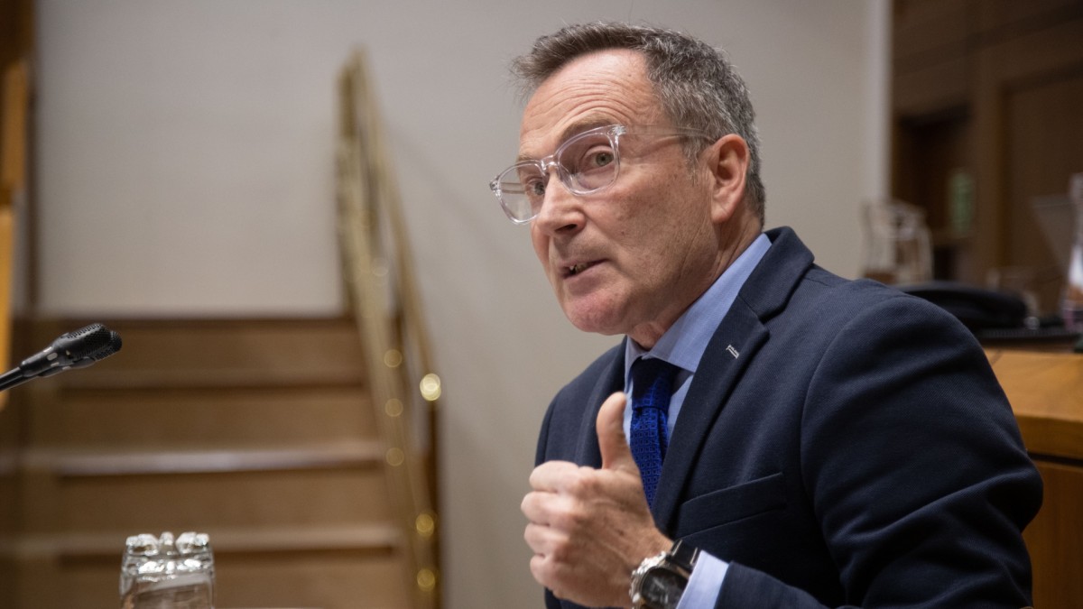 EAJ-PNV considera esencial que la negociación colectiva mejore y se haga más fuerte gracias al acuerdo sobre incremento de salarios