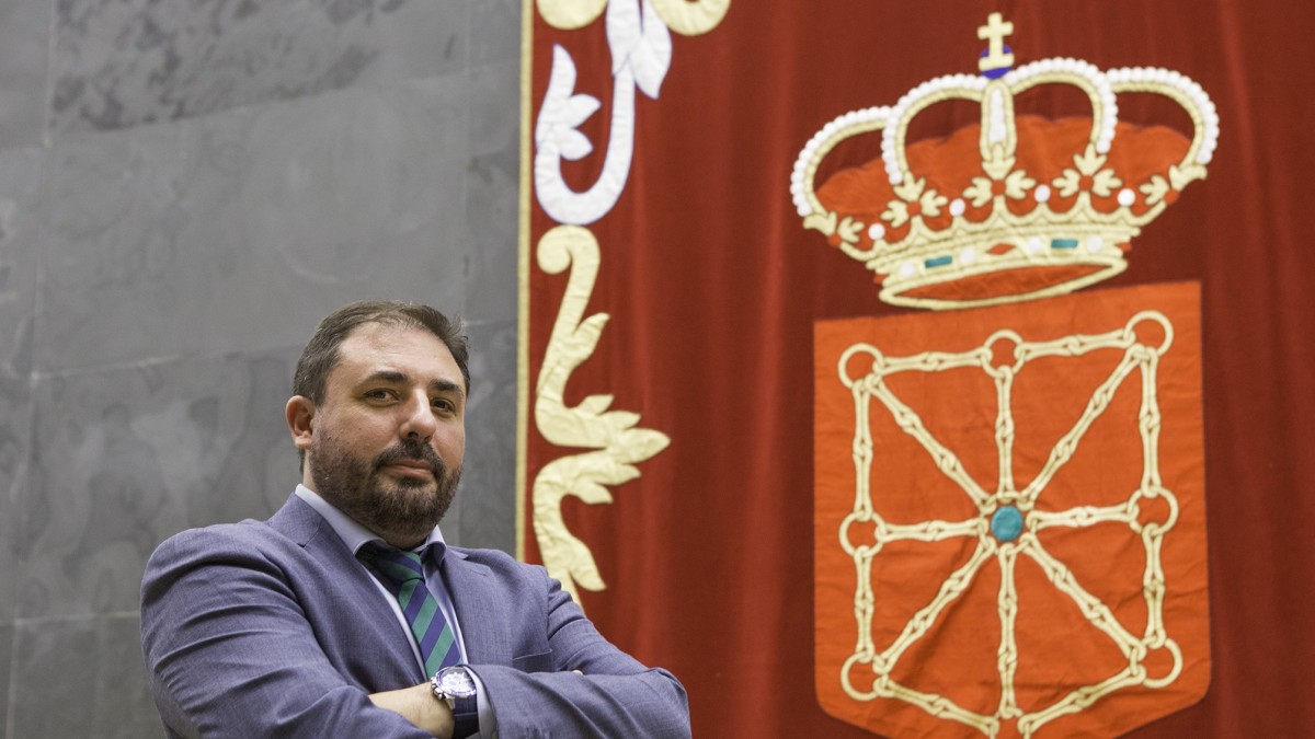 Unai Hualde Iglesias, reelegido Presidente del Parlamento de Navarra para la XI Legislatura