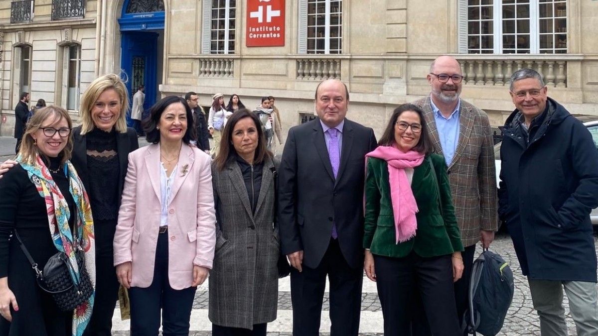 EAJ-PNVk uste du “justiziazkoa eta historikoa” dela Espainiako Gobernuak Pariseko Avenue Marceauko eraikinaren titulartasuna aitortu eta itzultzeko hartutako erabakia