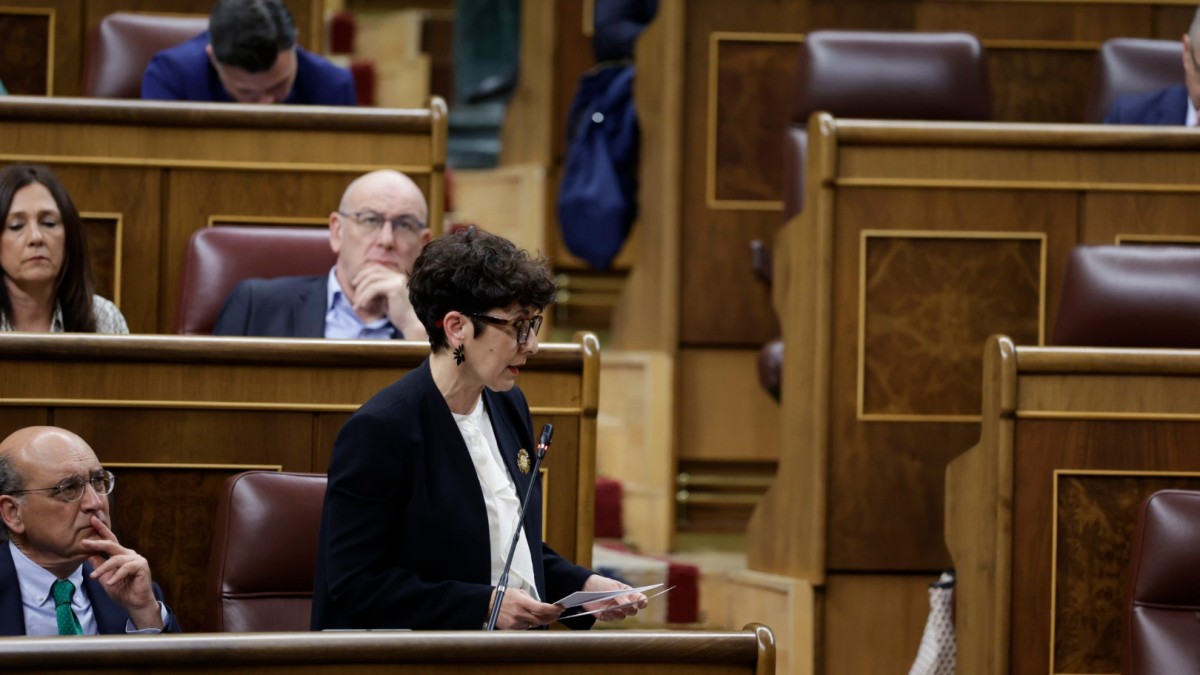 Vaquerok Espainiako gobernuari eskatu dio Trumpen 