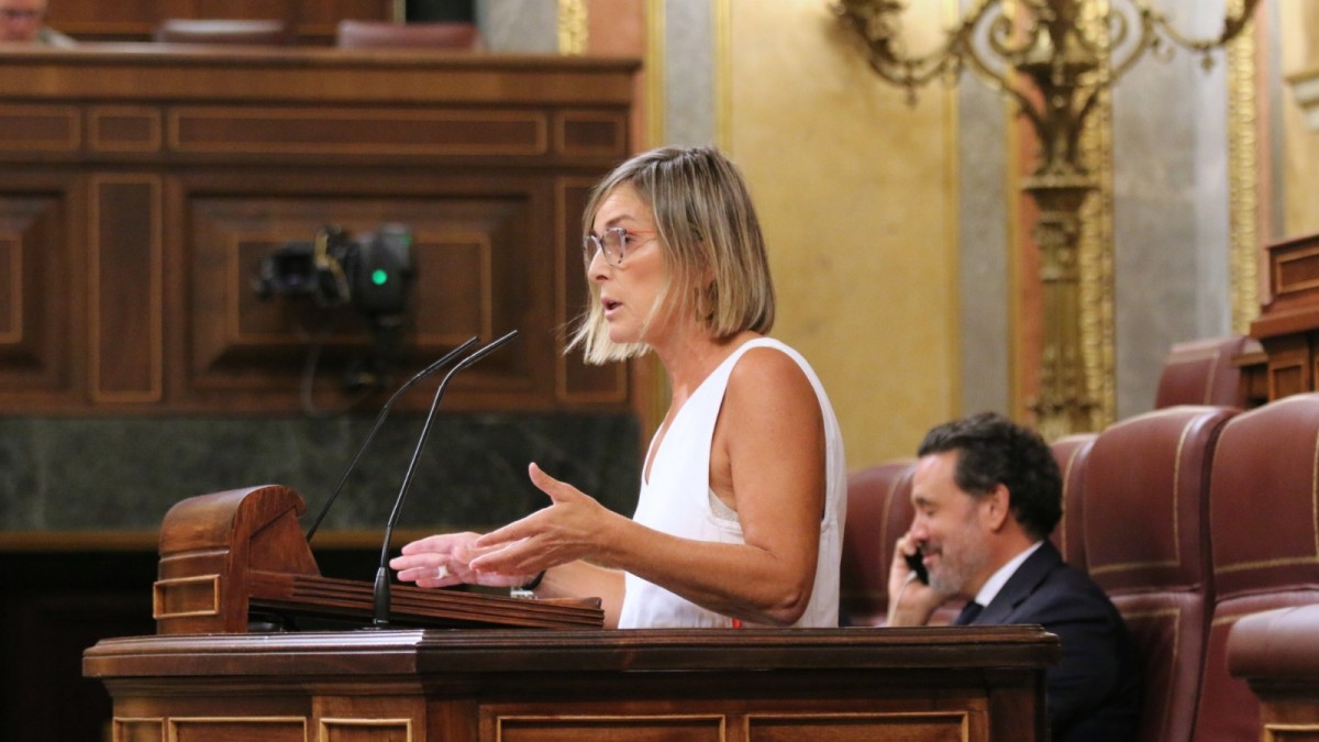 El Grupo Vasco reclama más semanas de permiso parental retribuido y que no dependa de la fecha de nacimiento del menor sino de su edad