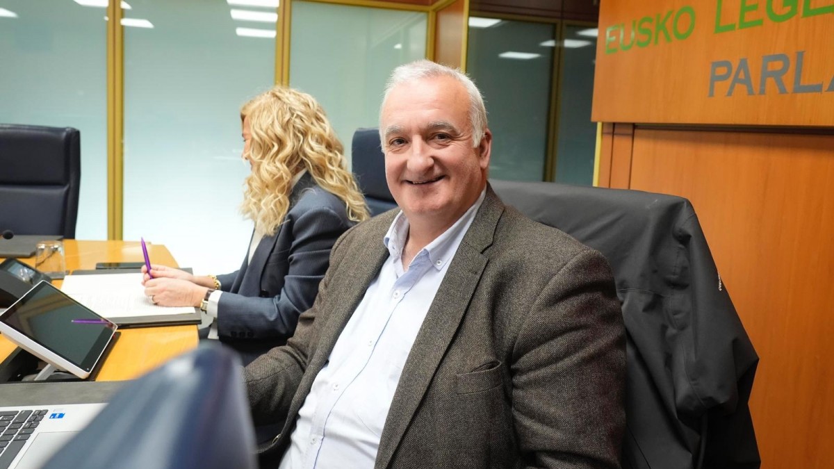 EAJ-PNVk bultzatutako Euskadiko kalitate demokratikoa hobetzeko Ponentzia martxan jarri da Eusko Legebiltzarrean