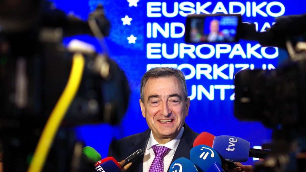 Aitor Esteban viaja el martes a Bruselas para avanzar en la agenda Euskadi-Europa