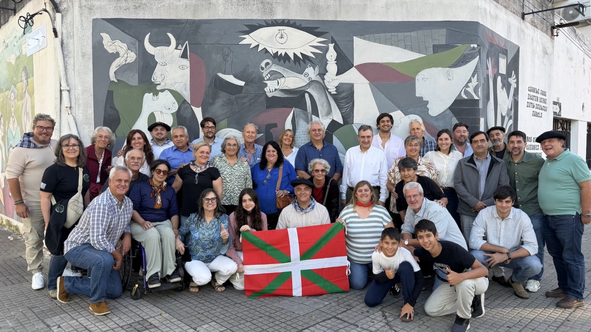 EAJ-PNV celebra el Aberri Eguna en Argentina y Uruguay junto a la diáspora vasca