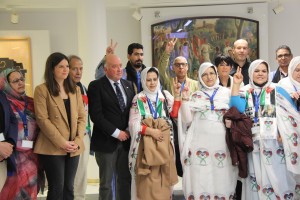 Una delegación del Frente Polisario sigue el debate en el Parlamento Vasco