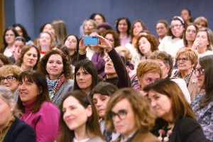 EAJ-PNV emakumeon “indar infinitua”