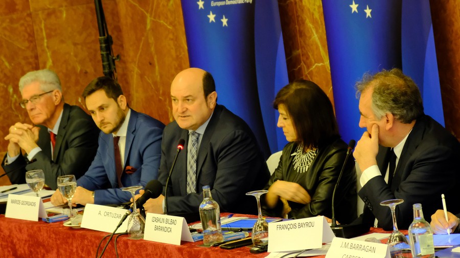 Ortuzar aboga ante el Consejo Político del PDE por que la Unión Europea habilite cauces de participación a las naciones sin Estado