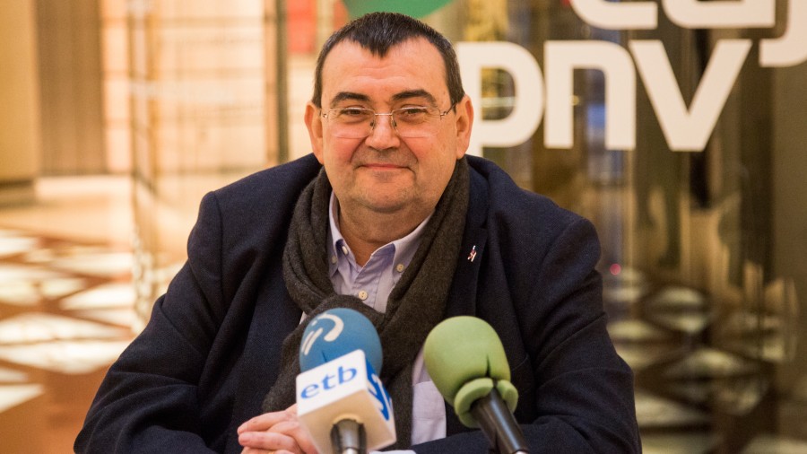 Mediavillak ohartarazi du EAJk ez duela Espainiako Gobernuarekin inolako negoziaketarik irekiko “harik eta 155.aren aplikazioa indargabe utzi arte” 