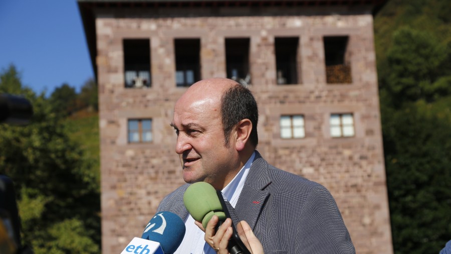 Ortuzar: “2019ko Aurrekontuak negoziatzera sartu orduko, Espainiako gobernuak 2018ko konpromisoak bete beharko ditu” 
