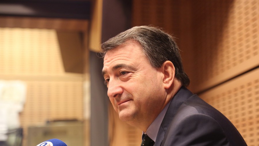 Aitor Estebanek “Euskadirentzat oso positibo” jo ditu Legealdi honetan EAJ-PNVk Gorteetan lortu dituen akordioak 