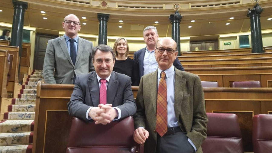 Más de 2.000 intervenciones, decenas de iniciativas y logros históricos para Euskadi, balance de Legislatura del Grupo Vasco   