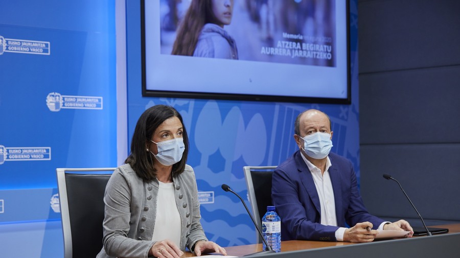 Beatriz Artolazabal: “La memoria no ha de ser un arma arrojadiza, sino un instrumento de cohesión”
