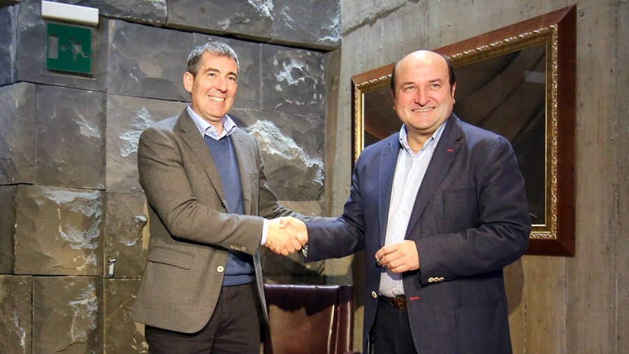 Ortuzar encabeza una delegación de EAJ-PNV que participará en Canarias en un foro del PDE y mantendrá un encuentro bilateral con CC