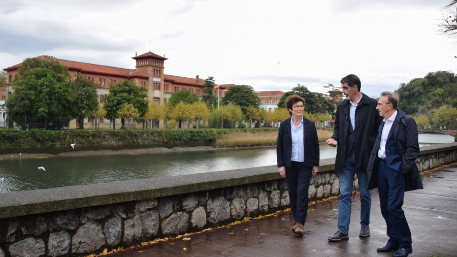 Ayuntamiento de Donostia y Defensa cierran el acuerdo para la adquisición de los cuarteles de Loiola