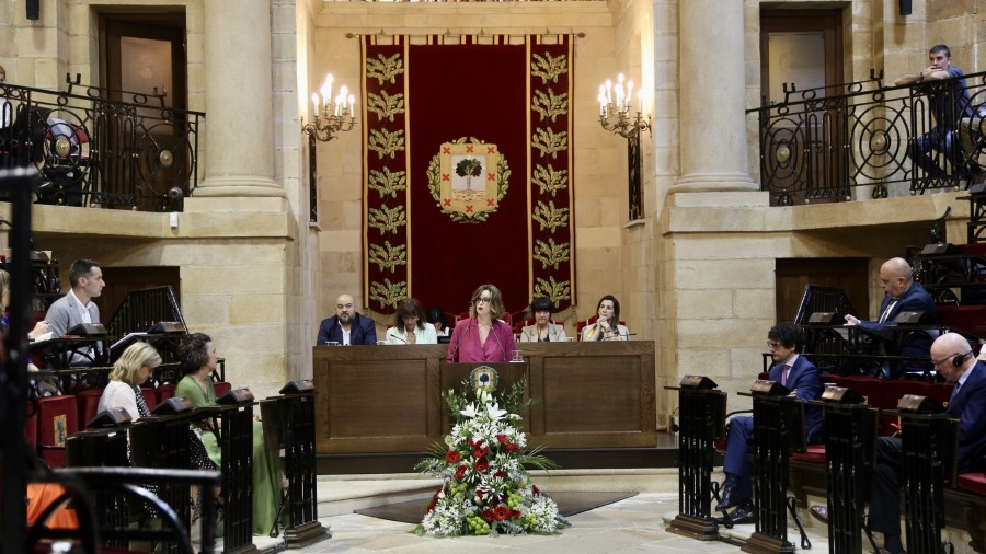 Elixabete Etxanobe presenta su candidatura a Diputada General con las personas, la actividad económica, el empleo y la movilidad sostenible como ejes de su acción política