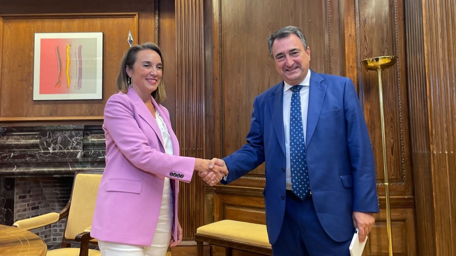 Aitor Esteban reitera el 'no' de EAJ-PNV a la investidura de Alberto Núñez Feijóo en la reunión con Cuca Gamarra