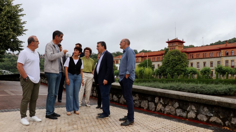 EAJ-PNV celebra la venta de los cuarteles de Loiola a Donostia, que responde a lo acordado por el Grupo Vasco con el Gobierno español  