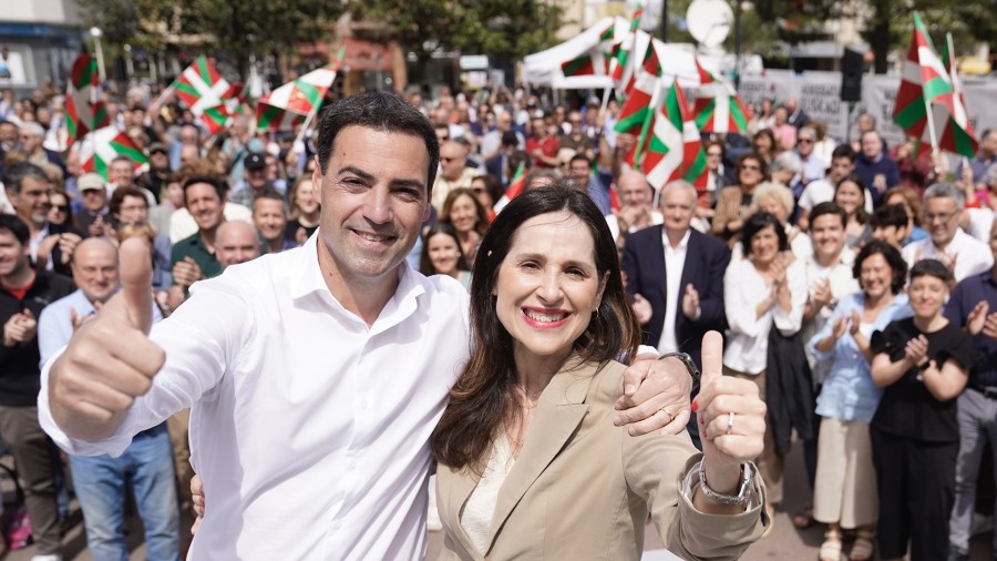 Imanol Pradales: “Ha llegado el momento de decidir a quién dejamos la llave del bienestar futuro de nuestras hijas e hijos”