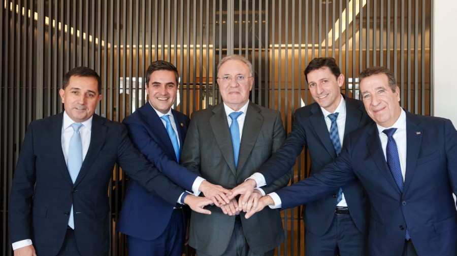 Gran noticia para la industria vasca: principio de acuerdo para la compra de Talgo por el consorcio vasco que lidera José Jainaga (Sidenor) y que cuenta con apoyo del Gobierno Vasco, Vital y BBK