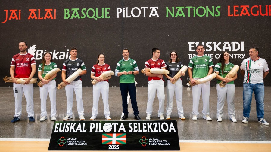 Lehendakariak Euskal Selekzioaren debut ofiziala nabarmendu du Nazioarteko Zesta Punta Txapelketan, Euskadiren nazio asmoaren ikur gisa