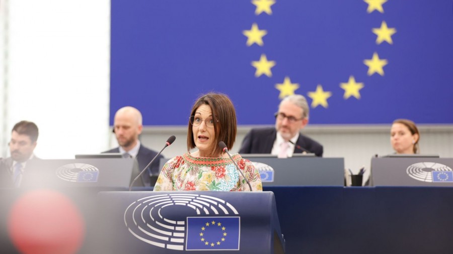 EAJ-PNV vota en la Eurocámara a favor de un objetivo vinculante de interconexiones eléctricas y de acelerar el pacto industrial