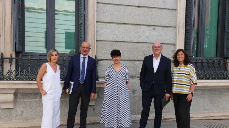 Euskal Taldeak Martxoaren 3ko sarraskiaren agiriak desklasifikatzea exijitu du gertakari haien 50. urteurrena bete dela 