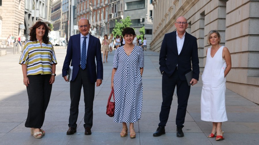 El Grupo Vasco pide que los profesores de formación vial sean considerados conductores profesionales 